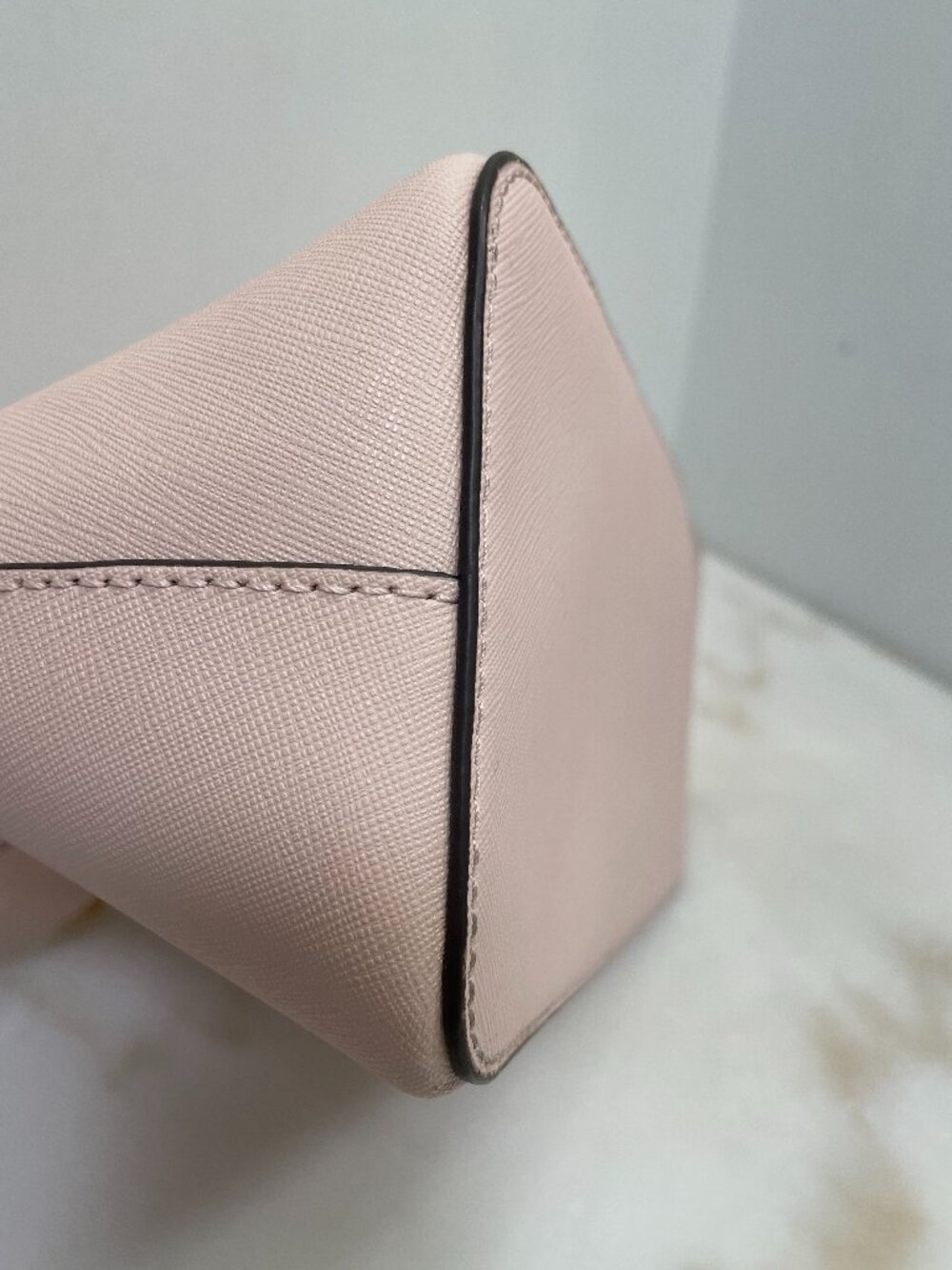 Michael Kors Jet Set Travel Medium Dome Shoulder Crossbody in Pink Leather & COA - Picture 5 of 16